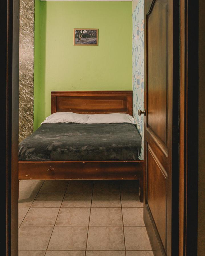 Wild Incas Hostel Cuenca Luaran gambar
